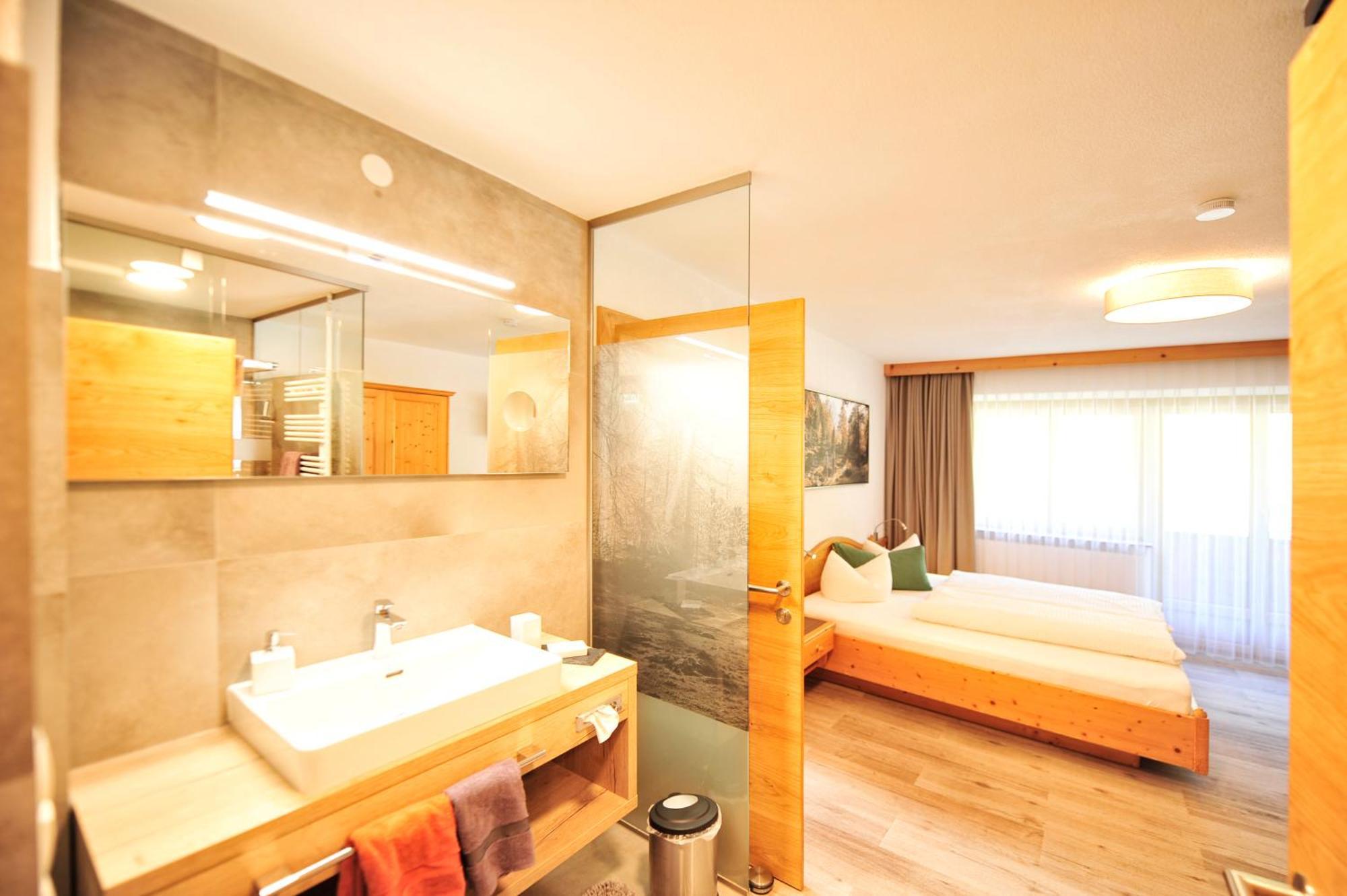 Bed and Breakfast Baeckerei Schranz Sankt Leonhard im Pitztal Exterior foto